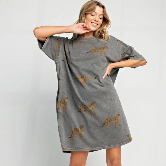 New! Easel Cheetah Print Mineral Washed T-Shirt Dress Plus - Picture 1 of 4